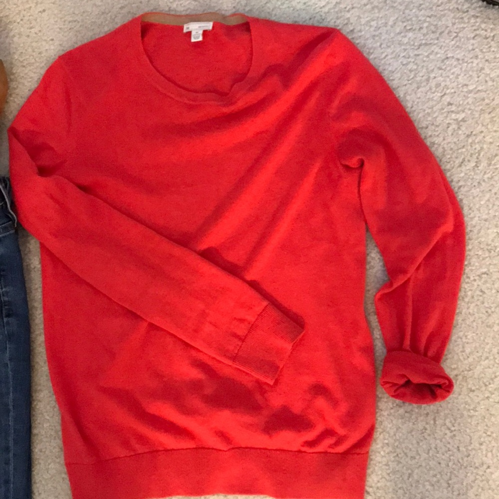 GAP Coral Classic Crewneck Sweater (XS)